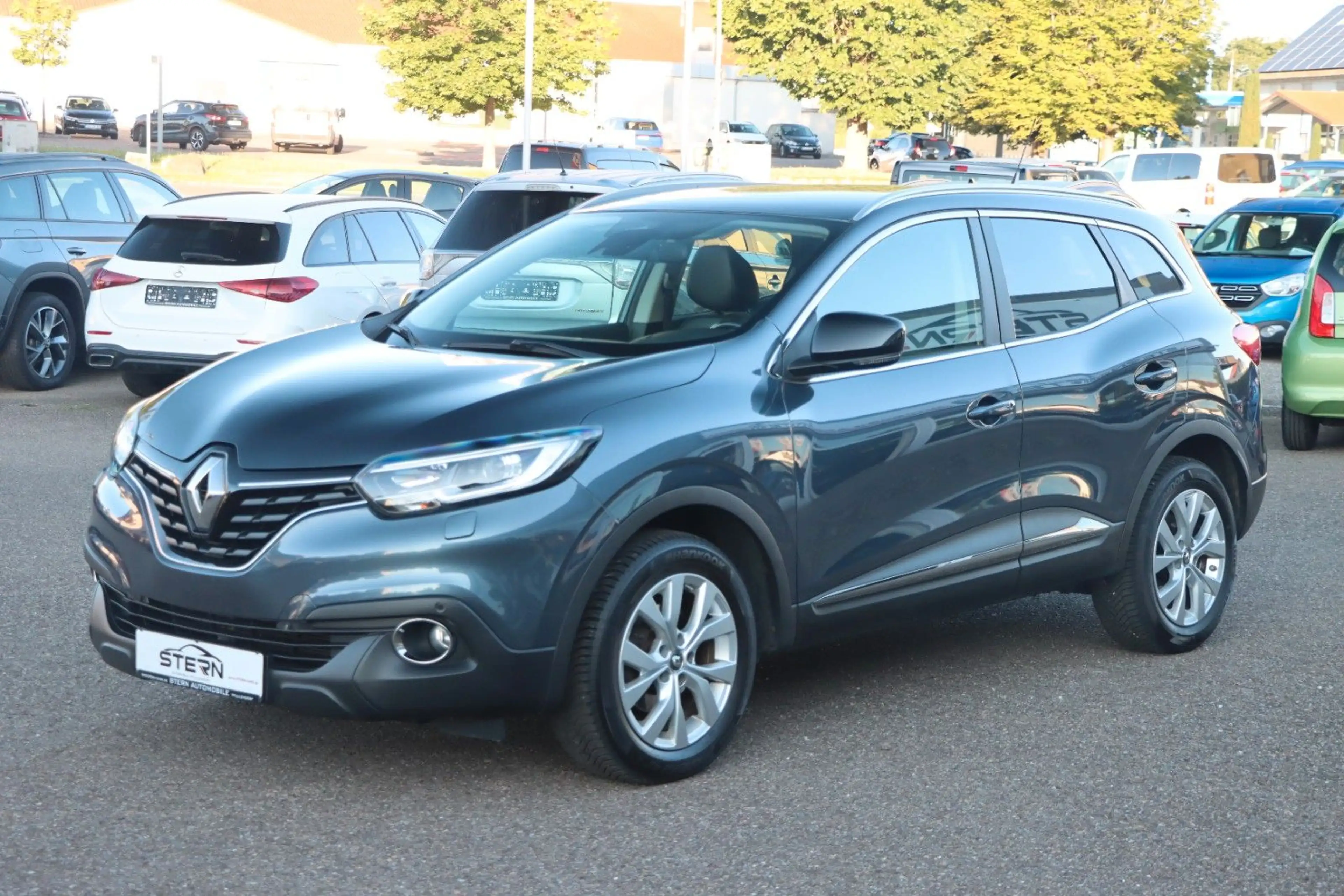 Renault Kadjar Limited l 1.HAND l LEDER l NAVI l KAMERA — photo 3
