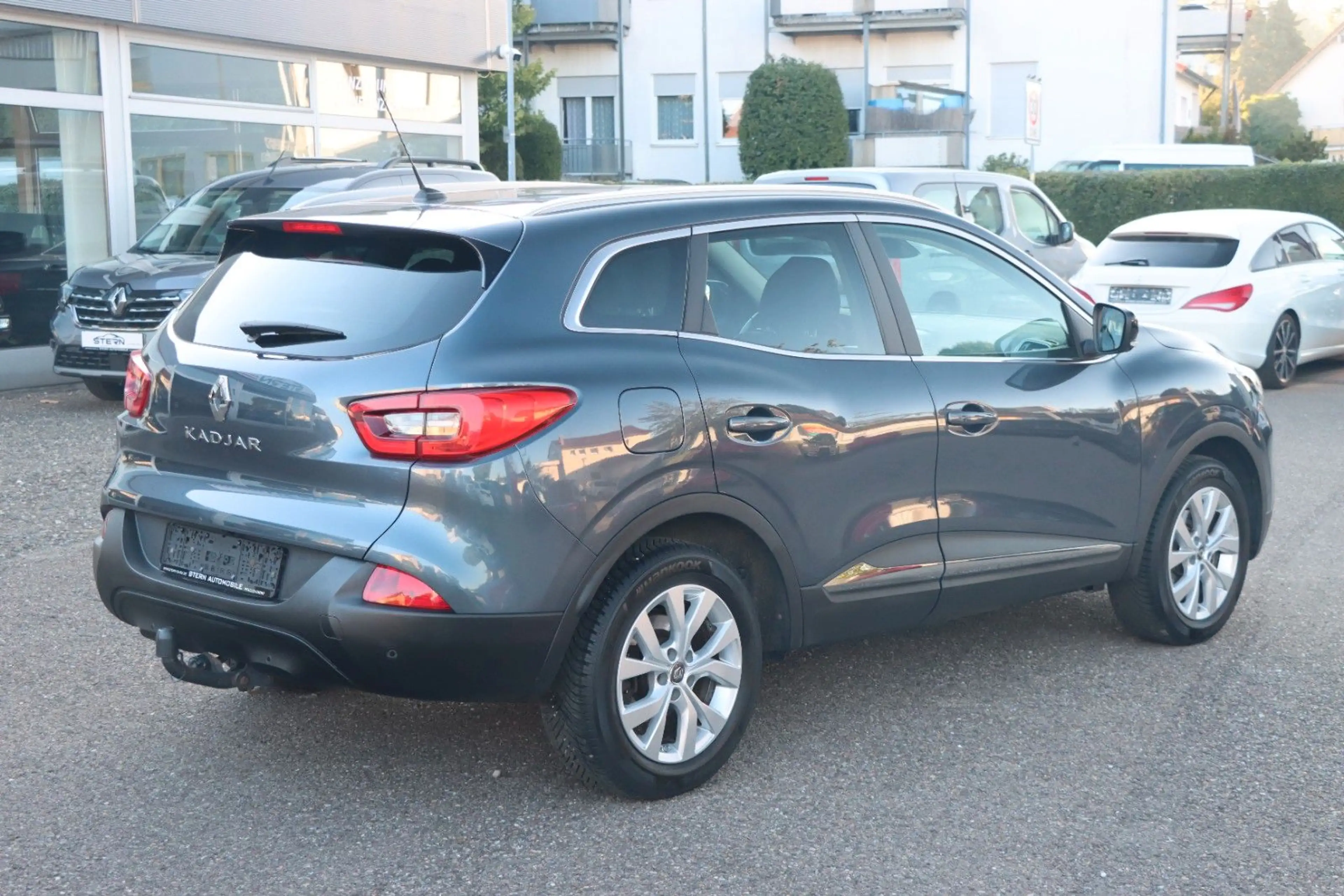Renault Kadjar Limited l 1.HAND l LEDER l NAVI l KAMERA — photo 6