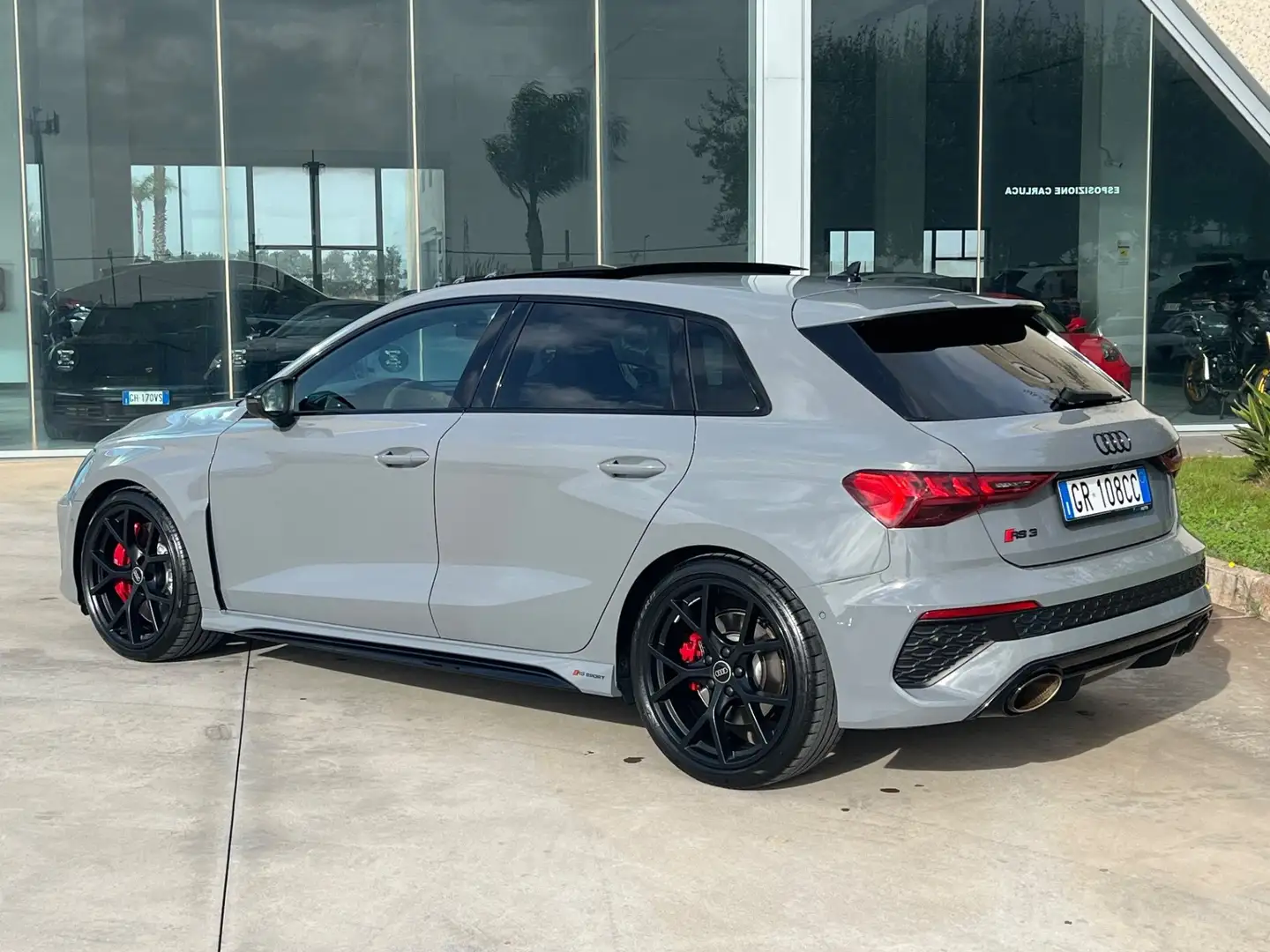 Audi RS3 Spb 2.5 tfsi possibilità noleggio no scoring Gris - 2