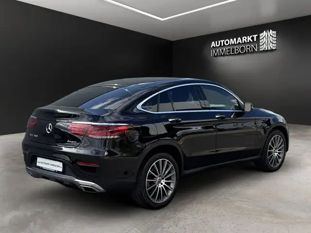 Mercedes-Benz GLC view 8