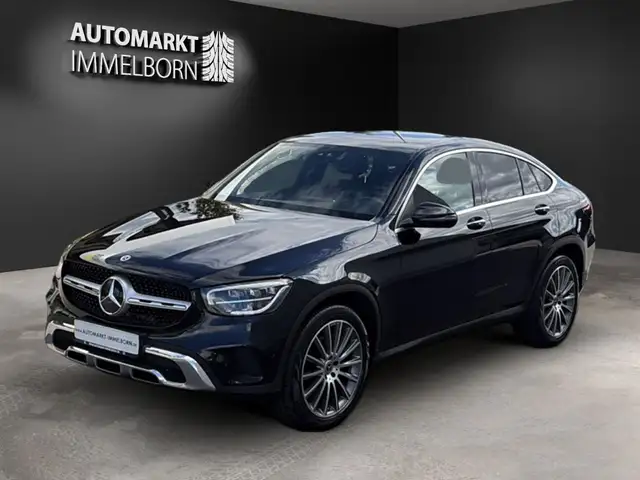 Mercedes-Benz GLC view 4