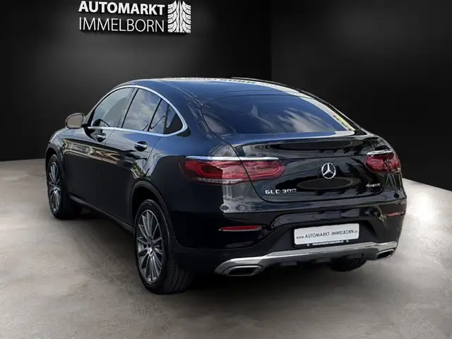 Mercedes-Benz GLC view 5