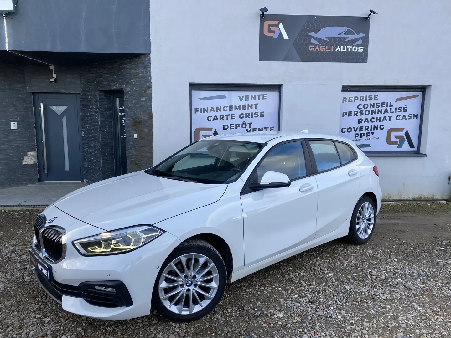 BMW 118 118i 140 ch DKG7 Wit - 1