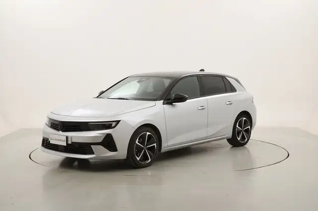 2025 Opel Astra in Grey for sale