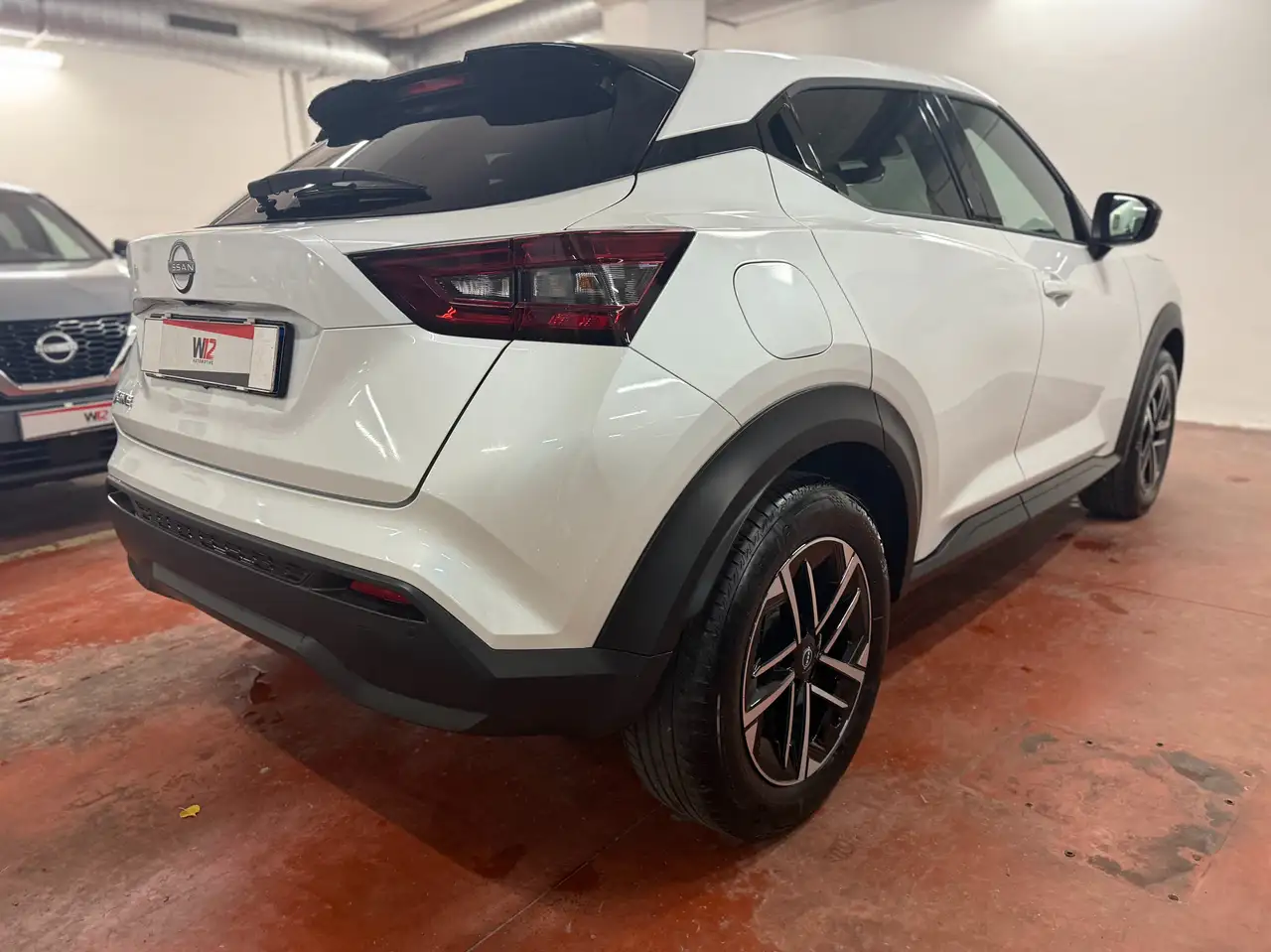 Nissan Juke Juke 1.0 dig-t N-Connecta 114cv VARIE UNITà 4