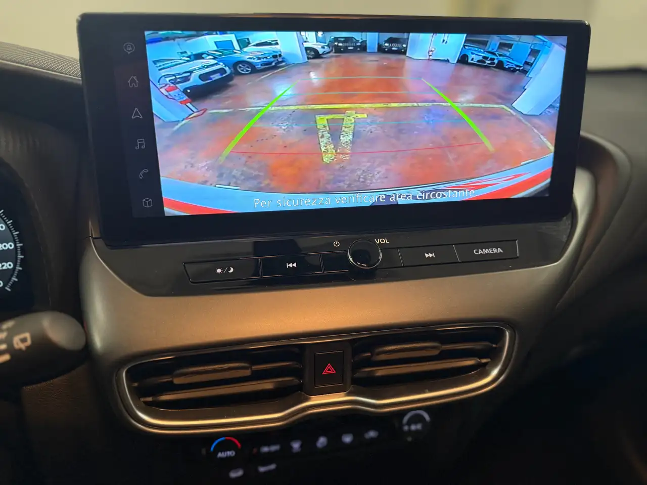Nissan Juke Juke 1.0 dig-t N-Connecta 114cv VARIE UNITà 17