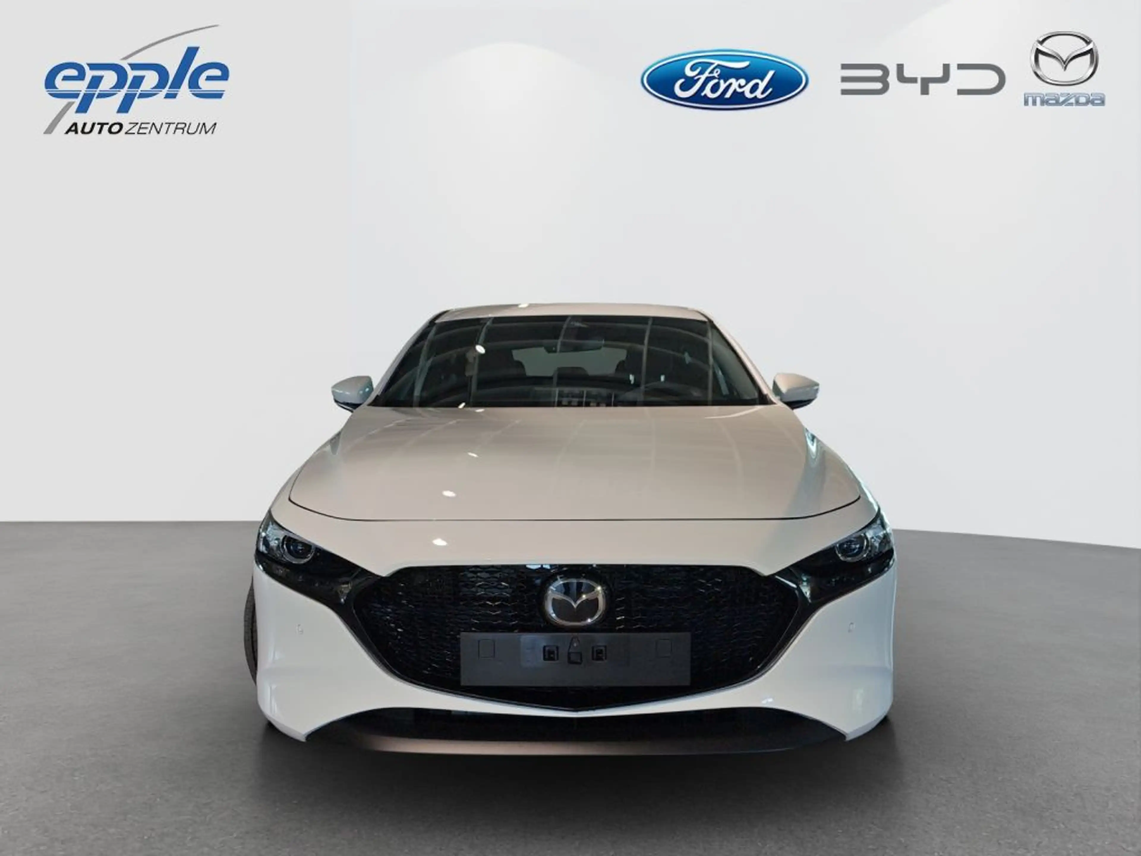 Mazda 3 e-SKYACTIV-G 140 M HYBRID CENTRE-LINE — photo 2