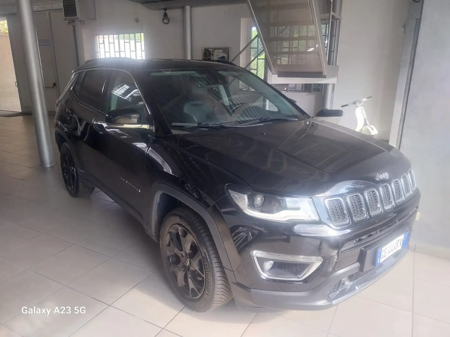 Jeep Compass Compass 2.0 Limited 2wd Zwart - 1