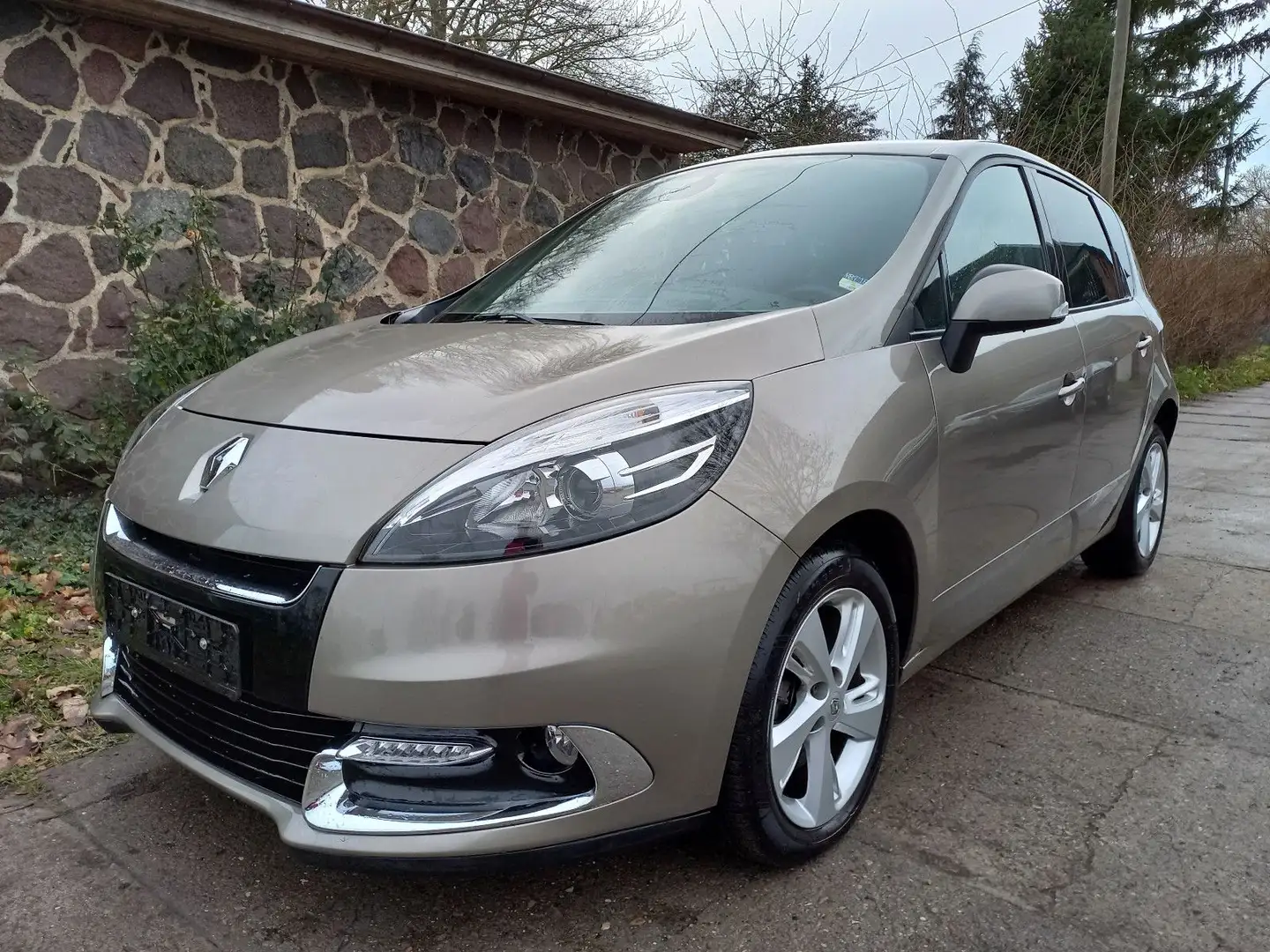 Renault Scenic III Dynamique- 38500 km- 1 Hand Braun - 1