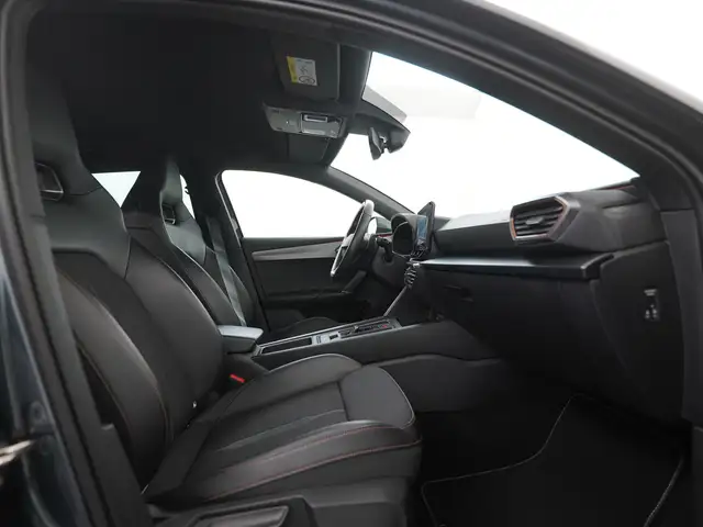 CUPRA Leon view 3