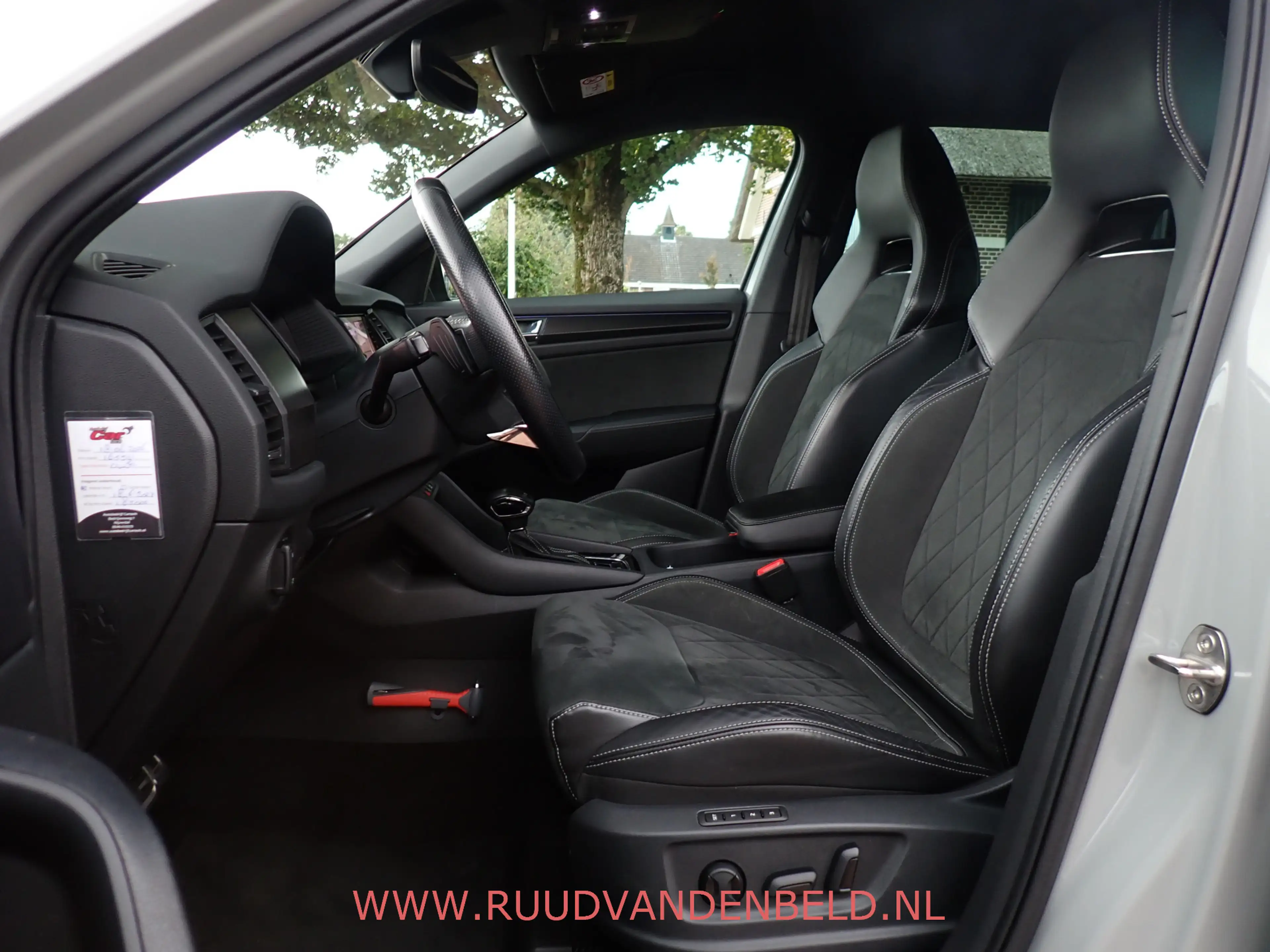 Skoda Kodiaq 1.5 TSI SPORTLINE 7-PERS / TREKHAAK / CARPLAY / CA — photo 11