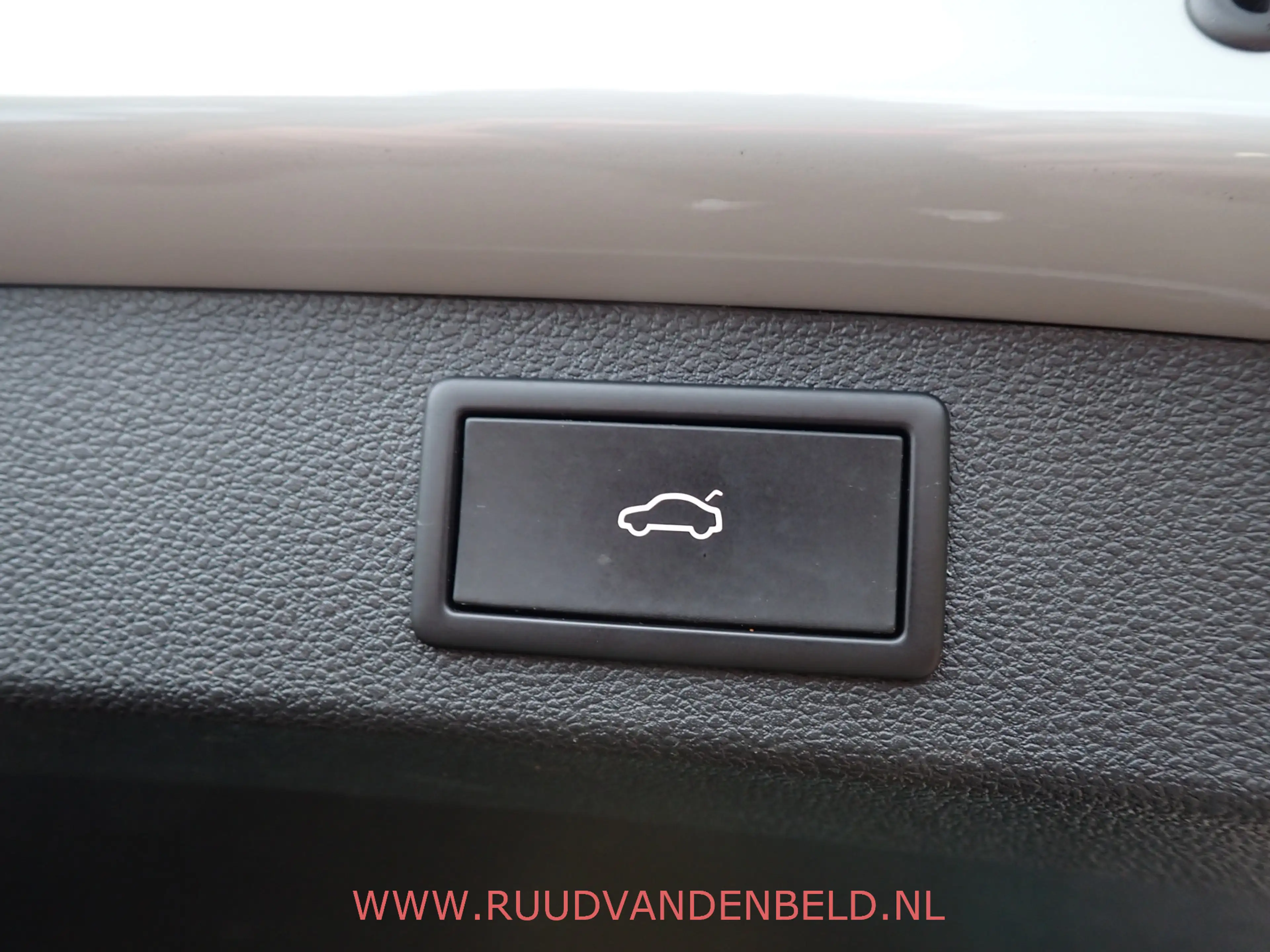 Skoda Kodiaq 1.5 TSI SPORTLINE 7-PERS / TREKHAAK / CARPLAY / CA — photo 38