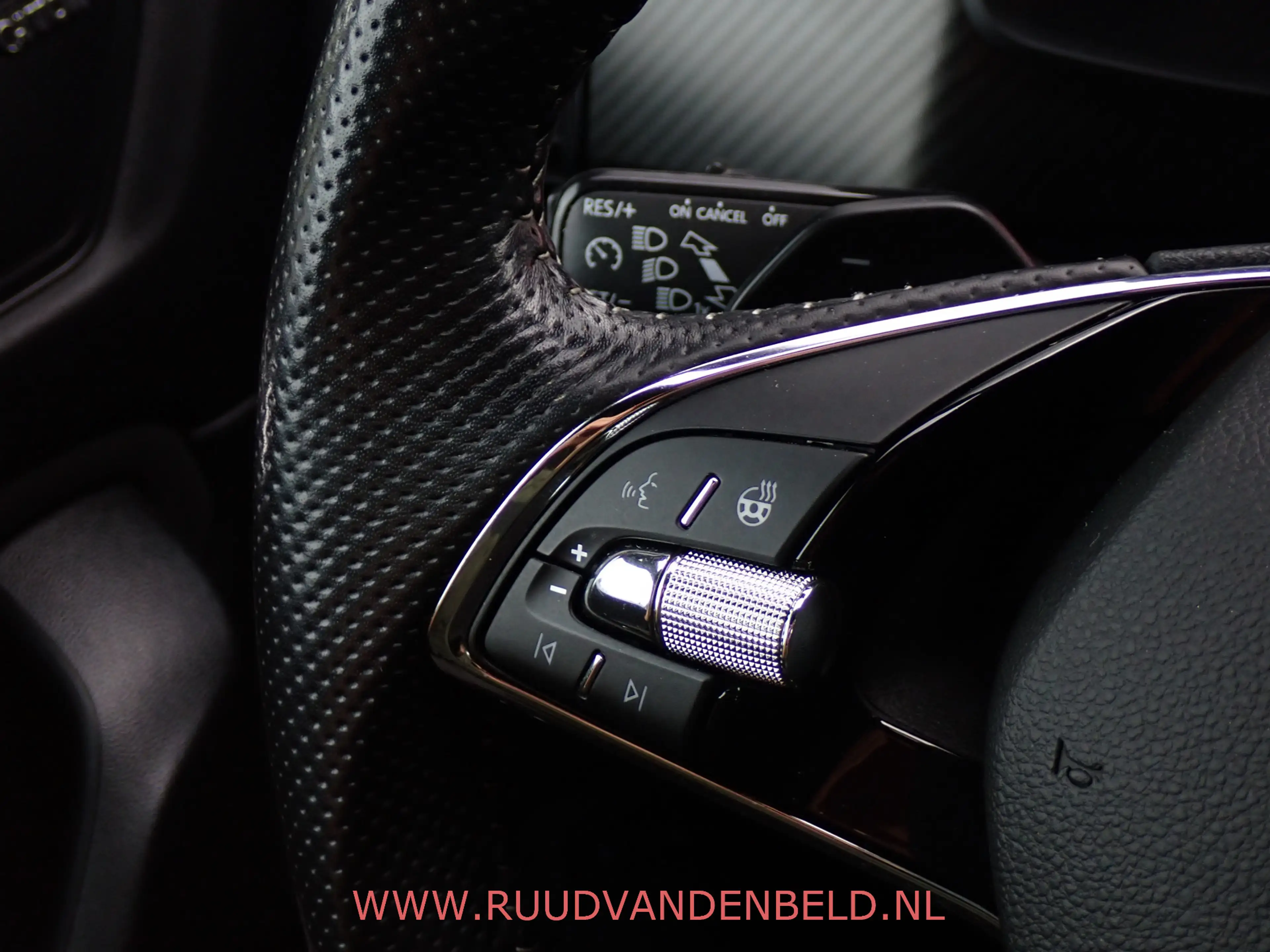 Skoda Kodiaq 1.5 TSI SPORTLINE 7-PERS / TREKHAAK / CARPLAY / CA — photo 19
