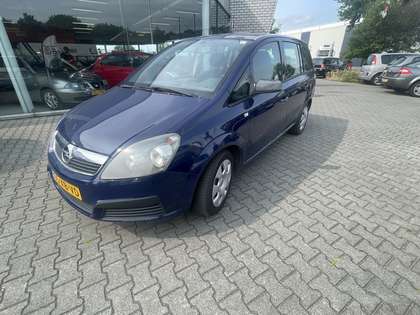 Opel Zafira 2.2 Cosmo Bovag alfeverbeurt, met nieuwe brandstof