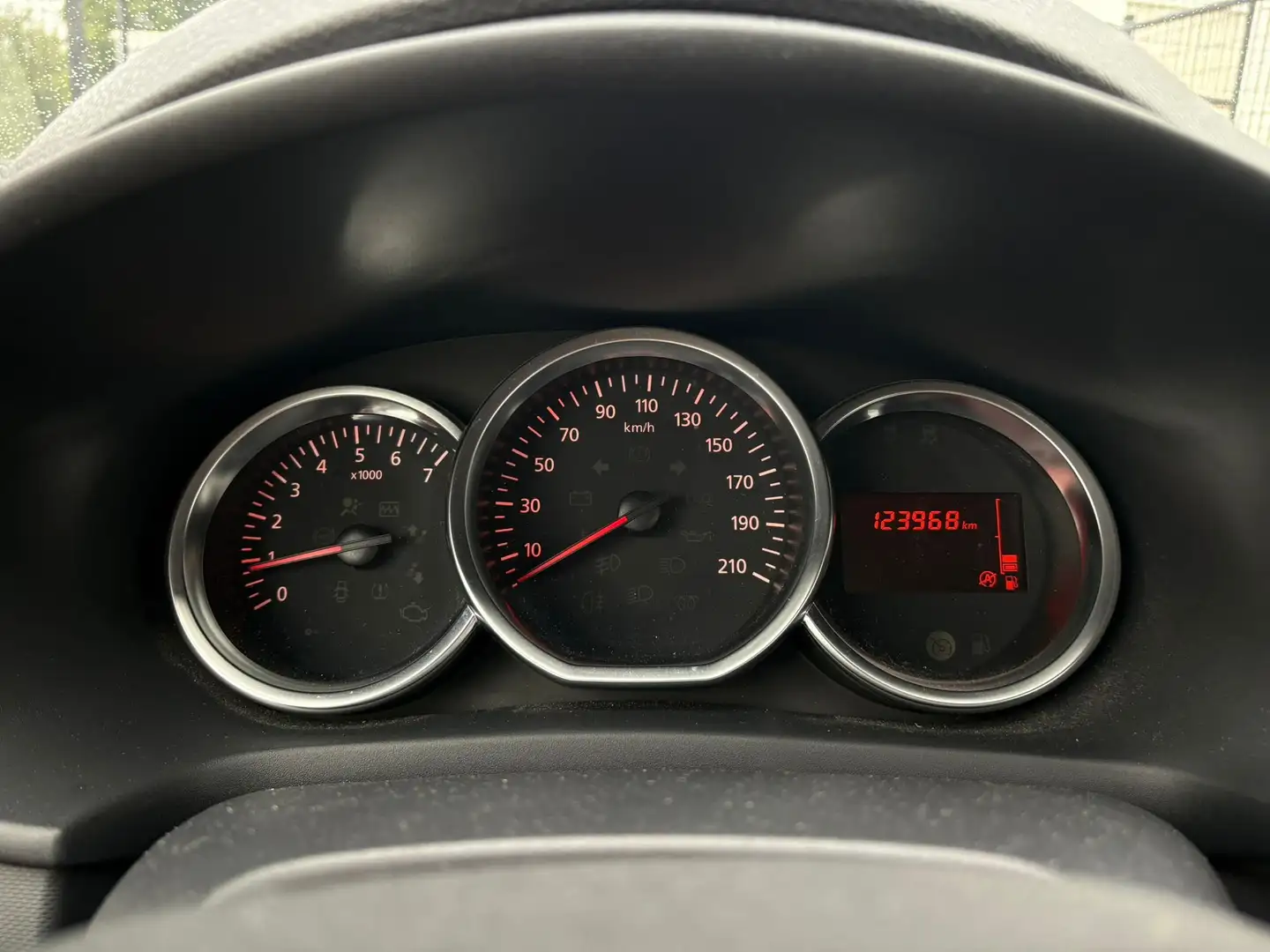 Dacia Sandero 0.9 TCe Laureate -EU6b-GARANTIE 1AN-CLIM-BLUETOOTH Grijs - 2