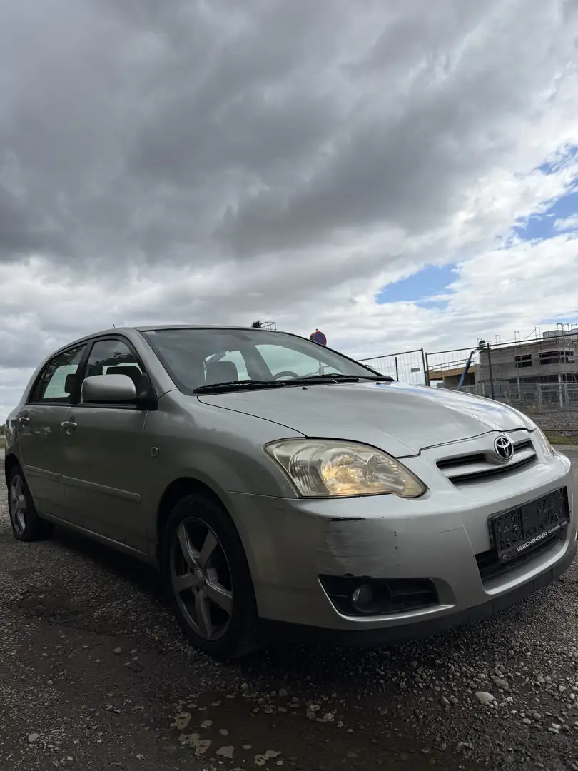 Toyota Corolla 2,0 D-4D Linea Sol - 1