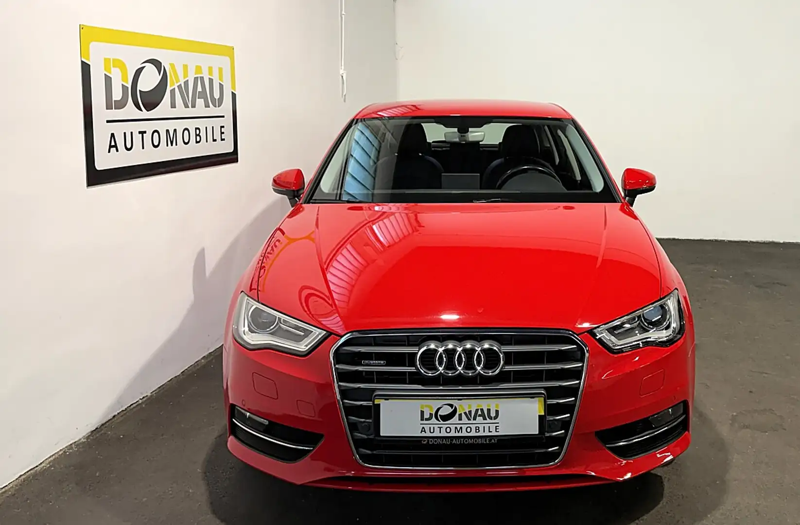 Audi A3 Sportback 2.0 TDI quattro Ambiente * ERSTBESITZ... Rot - 2
