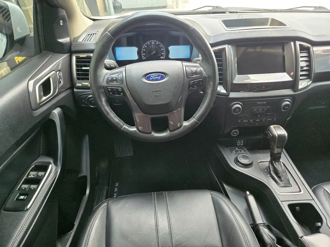 Ford Ranger снимка Ford Ranger