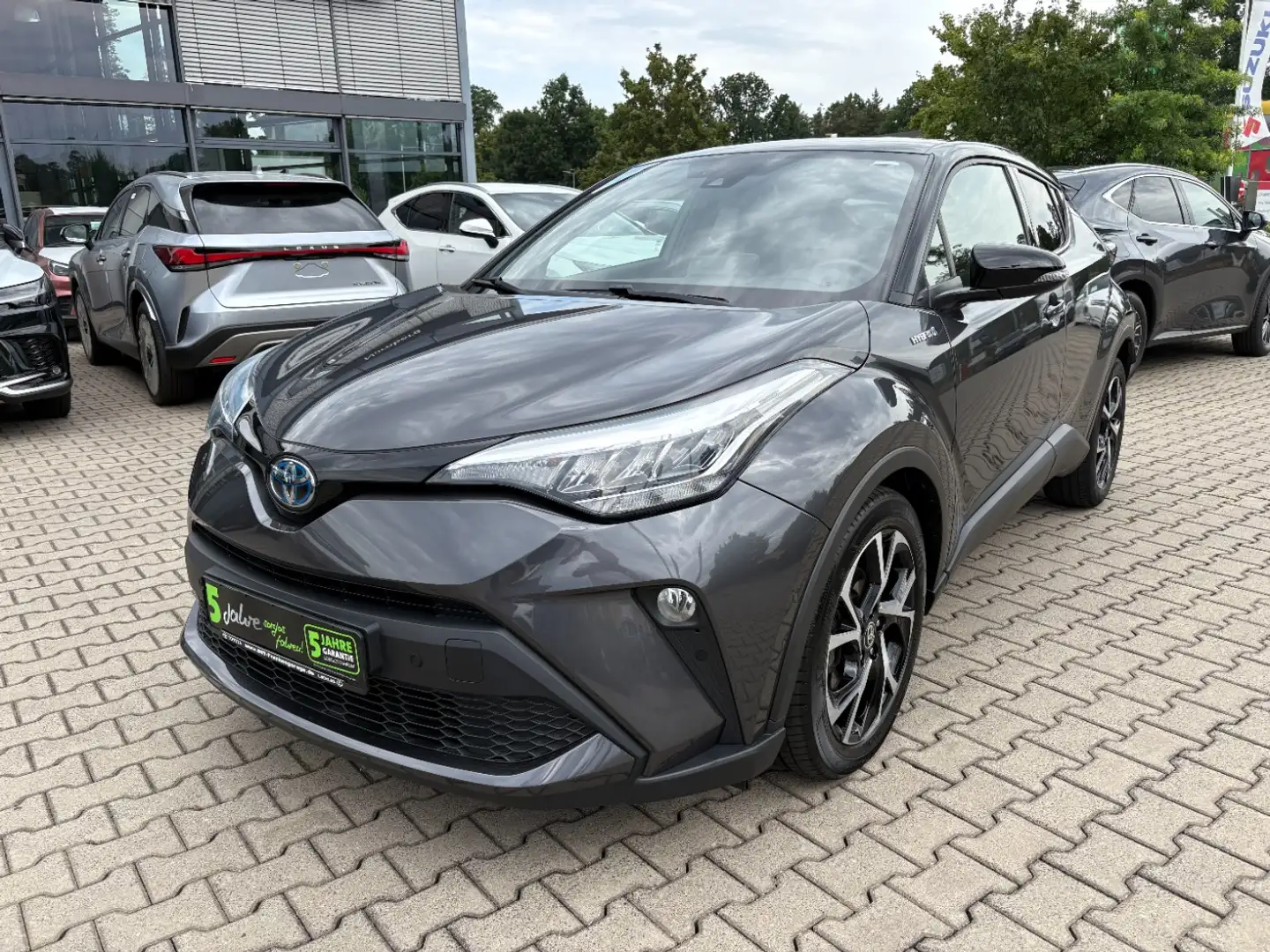 Toyota C-HR 1.8 Hybrid Team D Kamera, DAB, Navi, LED, BT Grau - 2