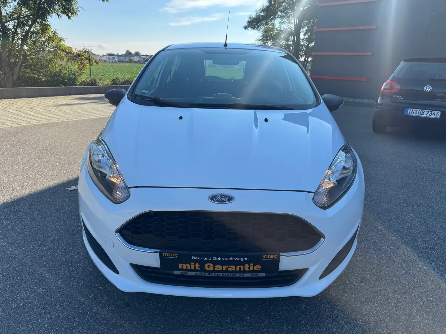 Ford Fiesta Ambiente Weiß - 1