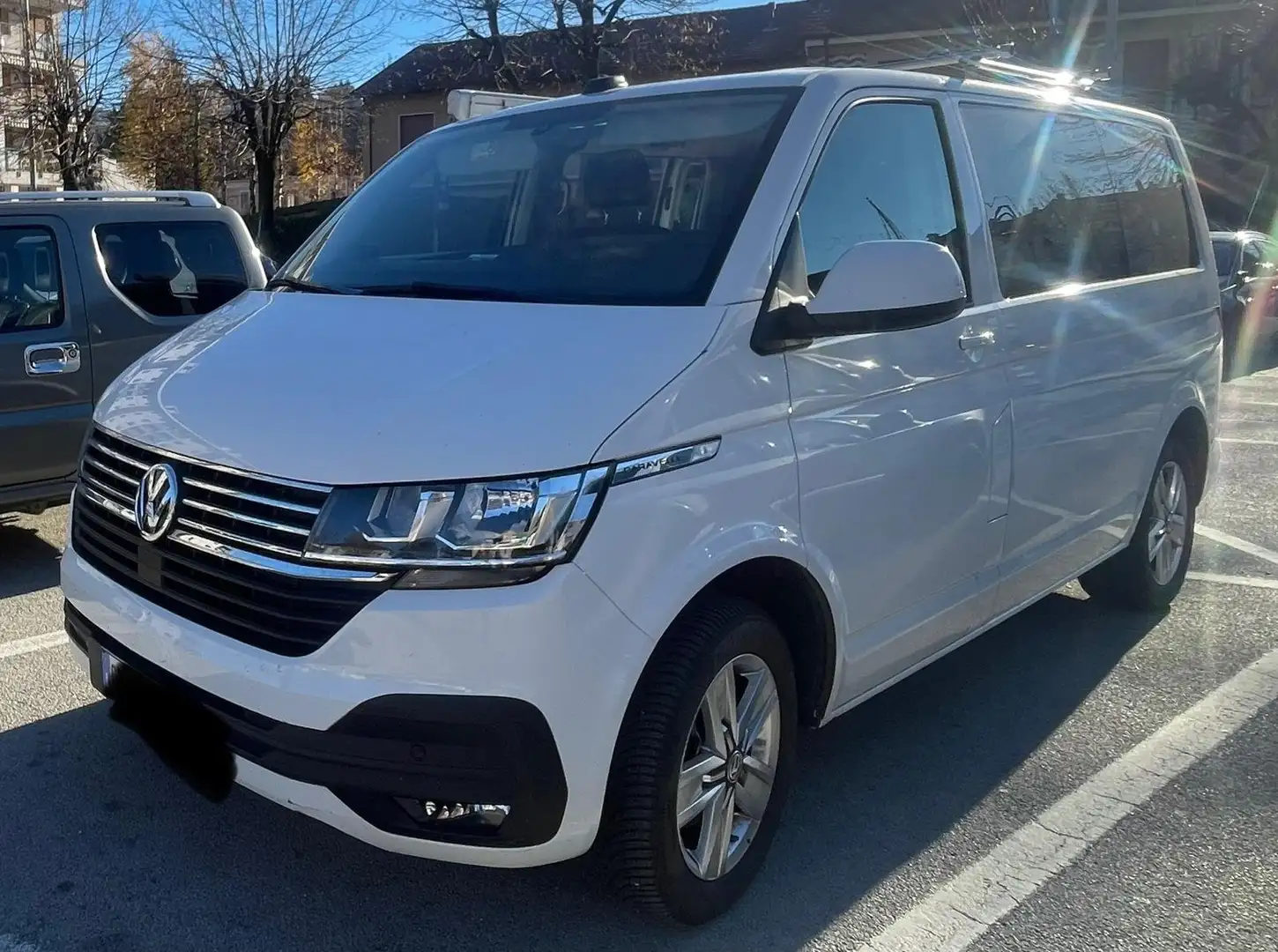 Volkswagen T6 Caravelle Bianco - 1
