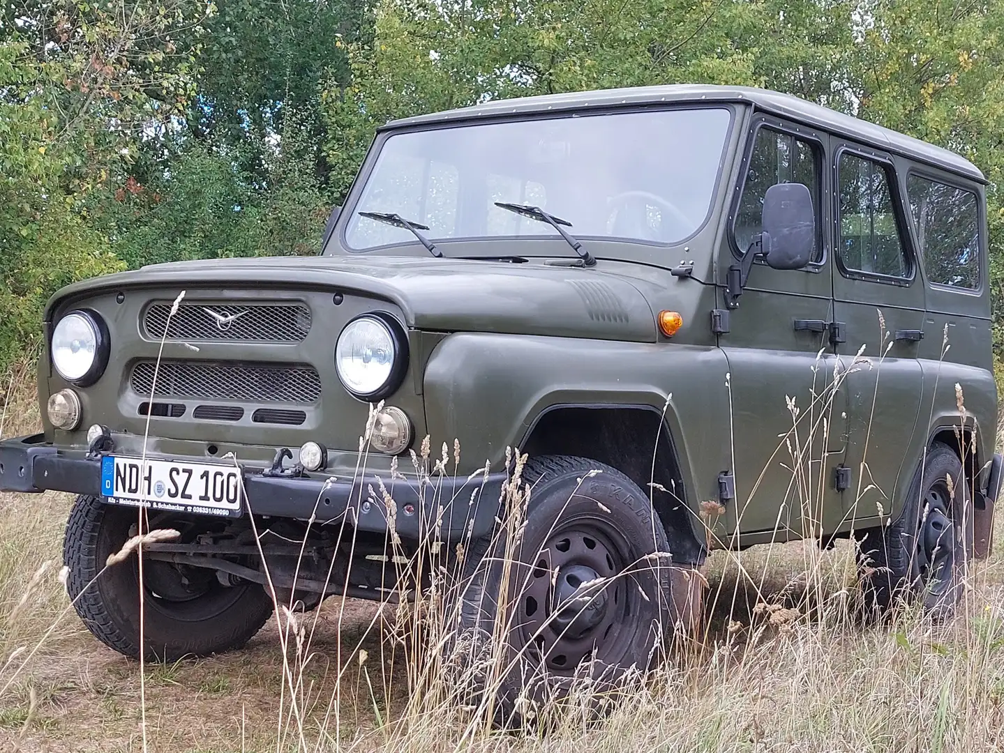 UAZ Hunter Classic Verde - 2