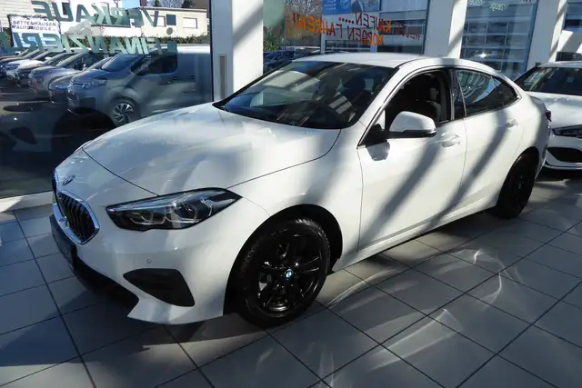 BMW 218i Gran Coupé erst 17.800 KM!! Head-Up