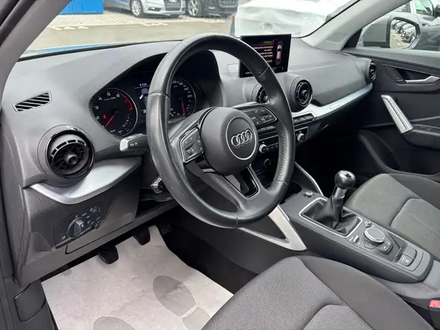 Audi Q2 view 11