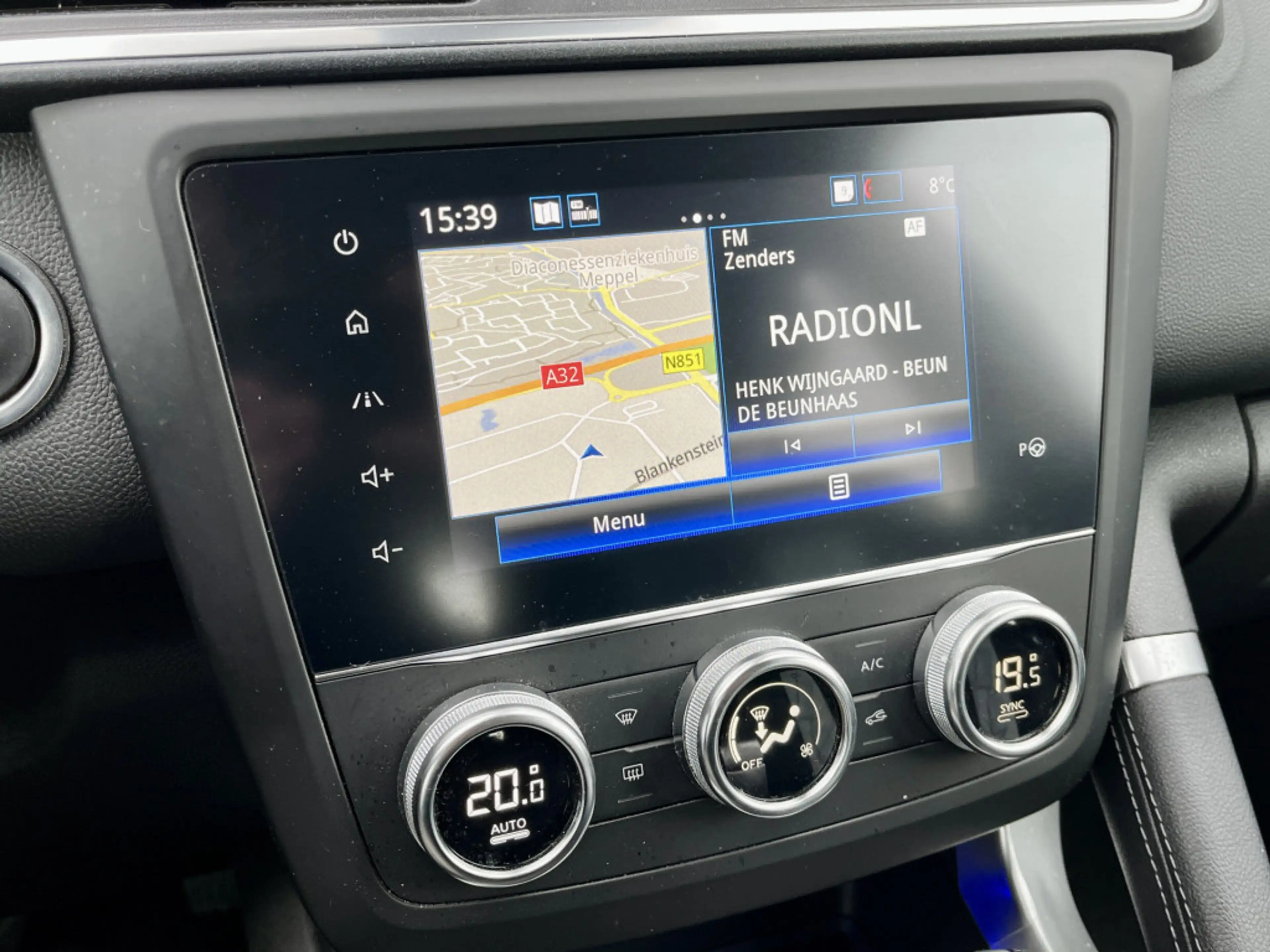 Renault Kadjar 1.3 TCe 140 EDC Intens | Leer | Trekhaak | Stoelve — photo 9