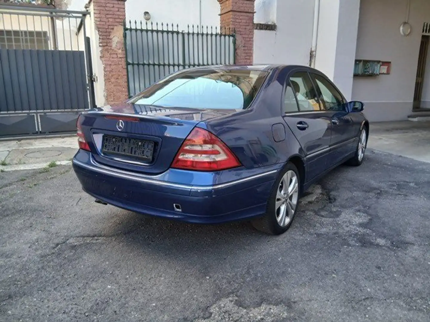 Mercedes-Benz 220 CLASSE C 220 CDI SPORT EDITION Bleu - 2