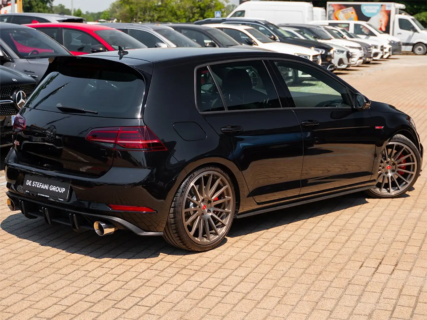 Volkswagen Golf GTI VII 5p 2.0 tsi Gti Performance 245cv dsg Nero - 2