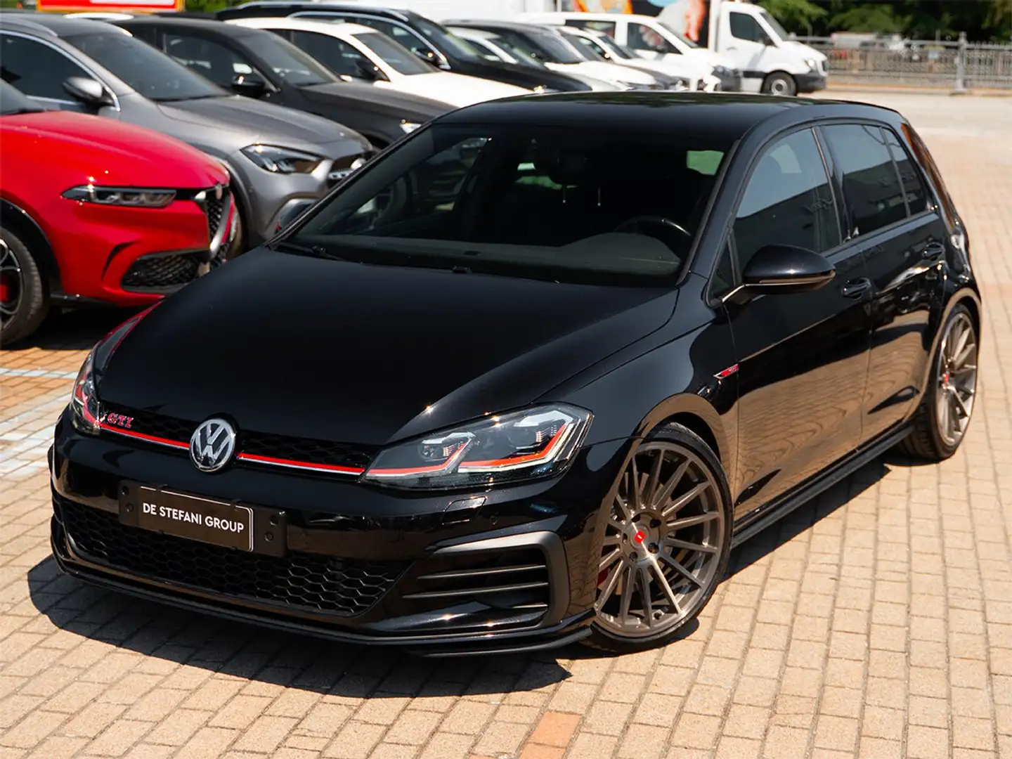Volkswagen Golf GTI VII 5p 2.0 tsi Gti Performance 245cv dsg Nero - 1