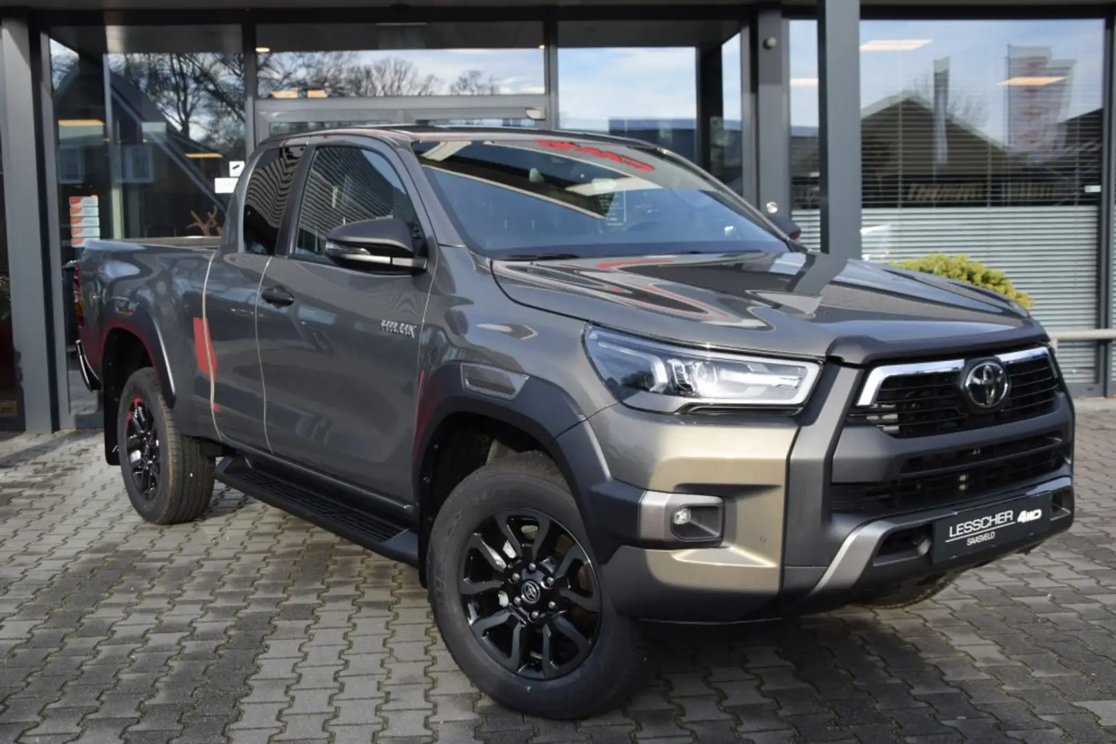 Toyota Hilux 2.4 D-4D X TRA CAB INVINCIBLE  A/T  4WD VAN ( 150 Groen - 1