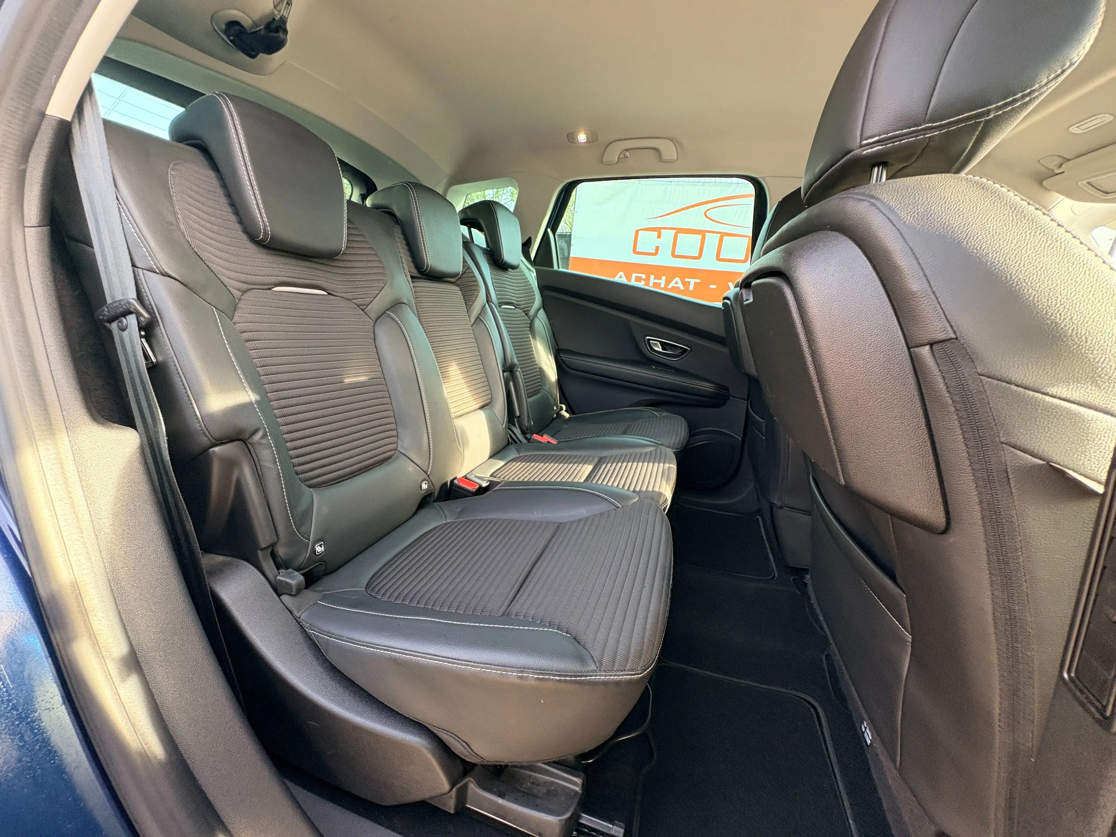 Renault Scenic 1.7 Blue dCi Intens - EU6 - GARANTIE 1AN - — photo 13