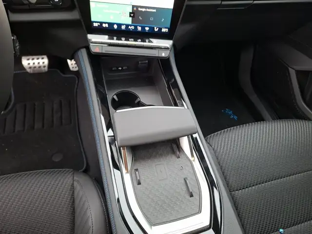 Renault Espace ESPACE ESPRIT ALPINE FULL HYBRID E-TECH 200PS Ansicht 8