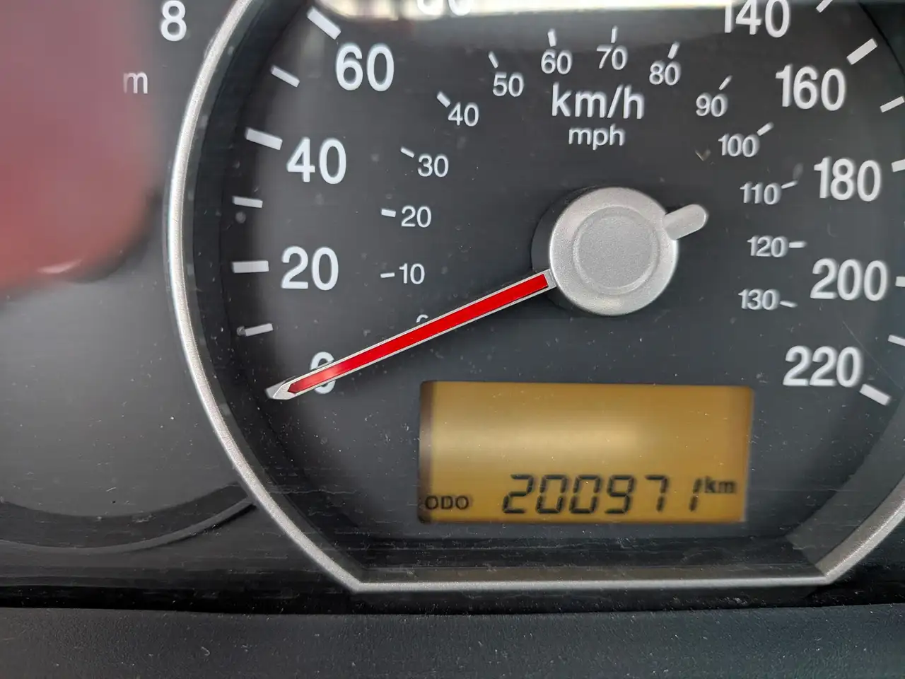 Kia Rondo снимка Kia Rondo