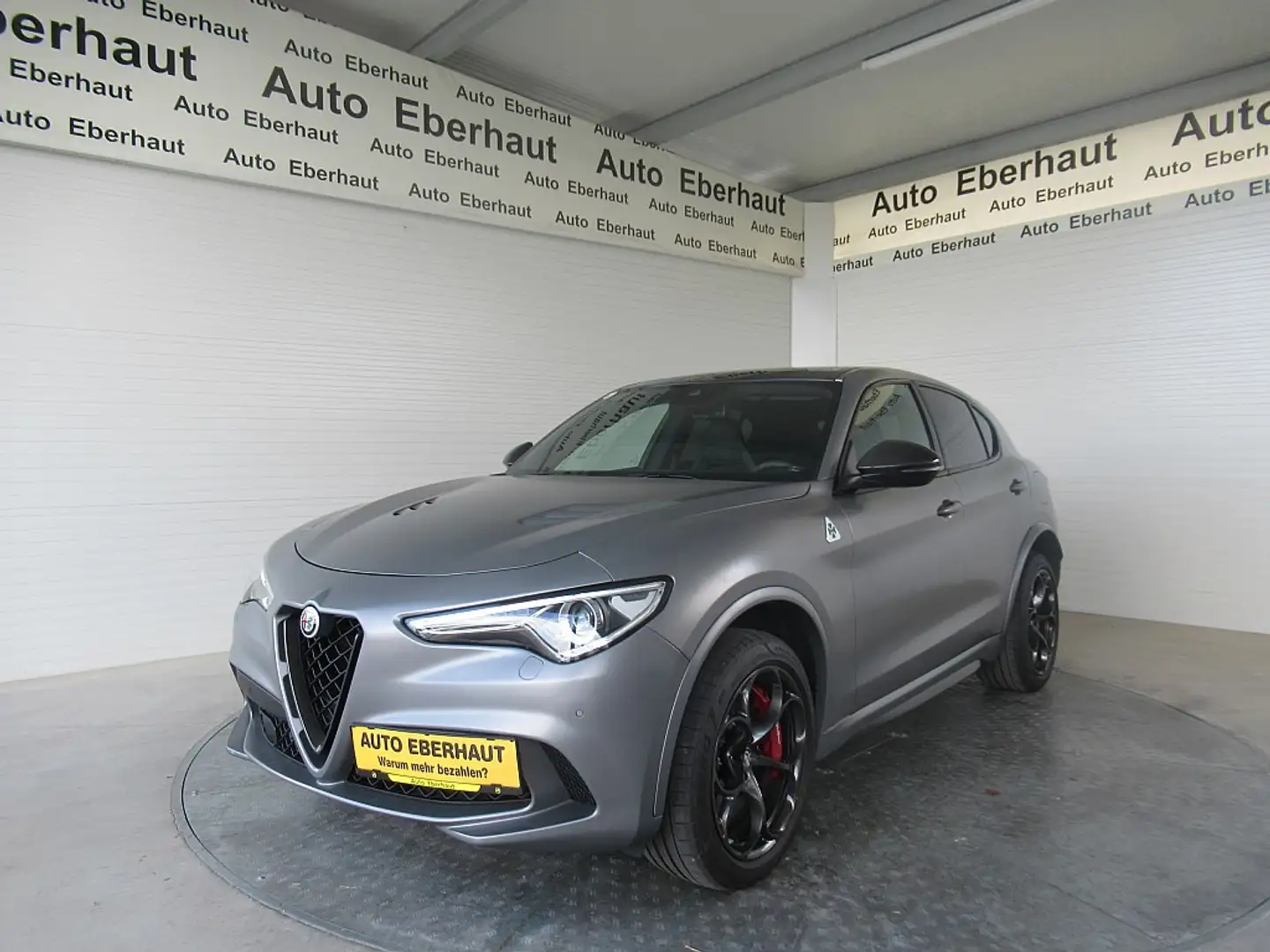 Alfa Romeo Stelvio Quadrifoglio 2,9 V6 ATX AWD *R-Kamera *LED * Grau - 1