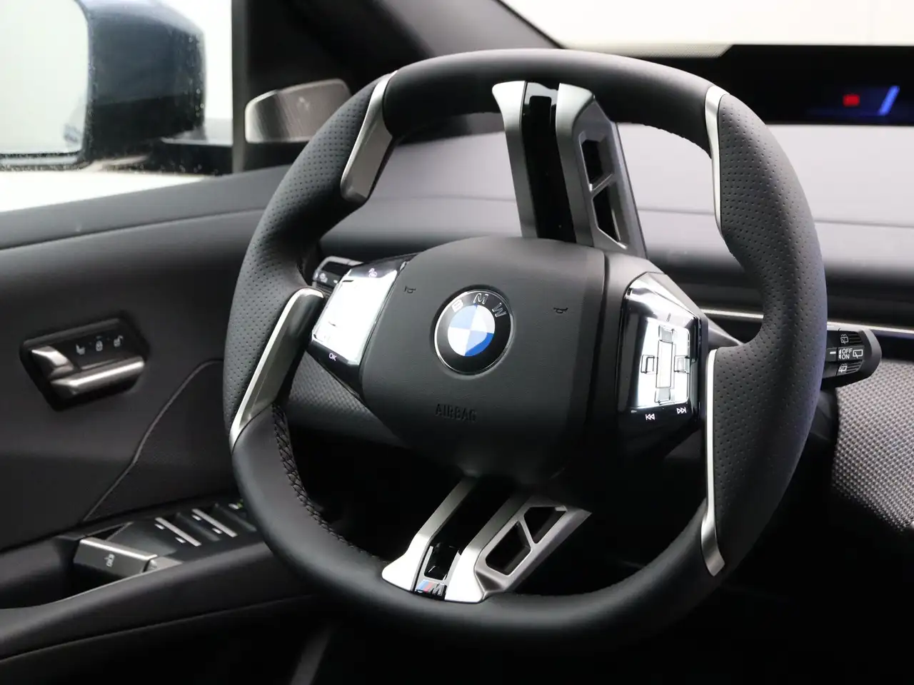 BMW iX3 2026
