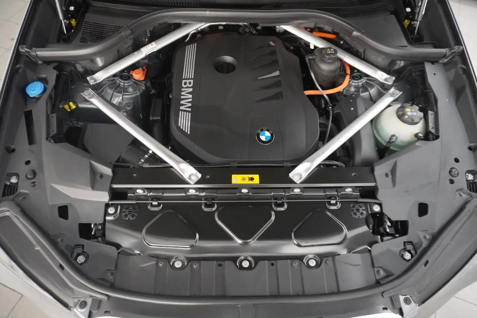 BMW X5 X5 xDrive50e Szary - 2