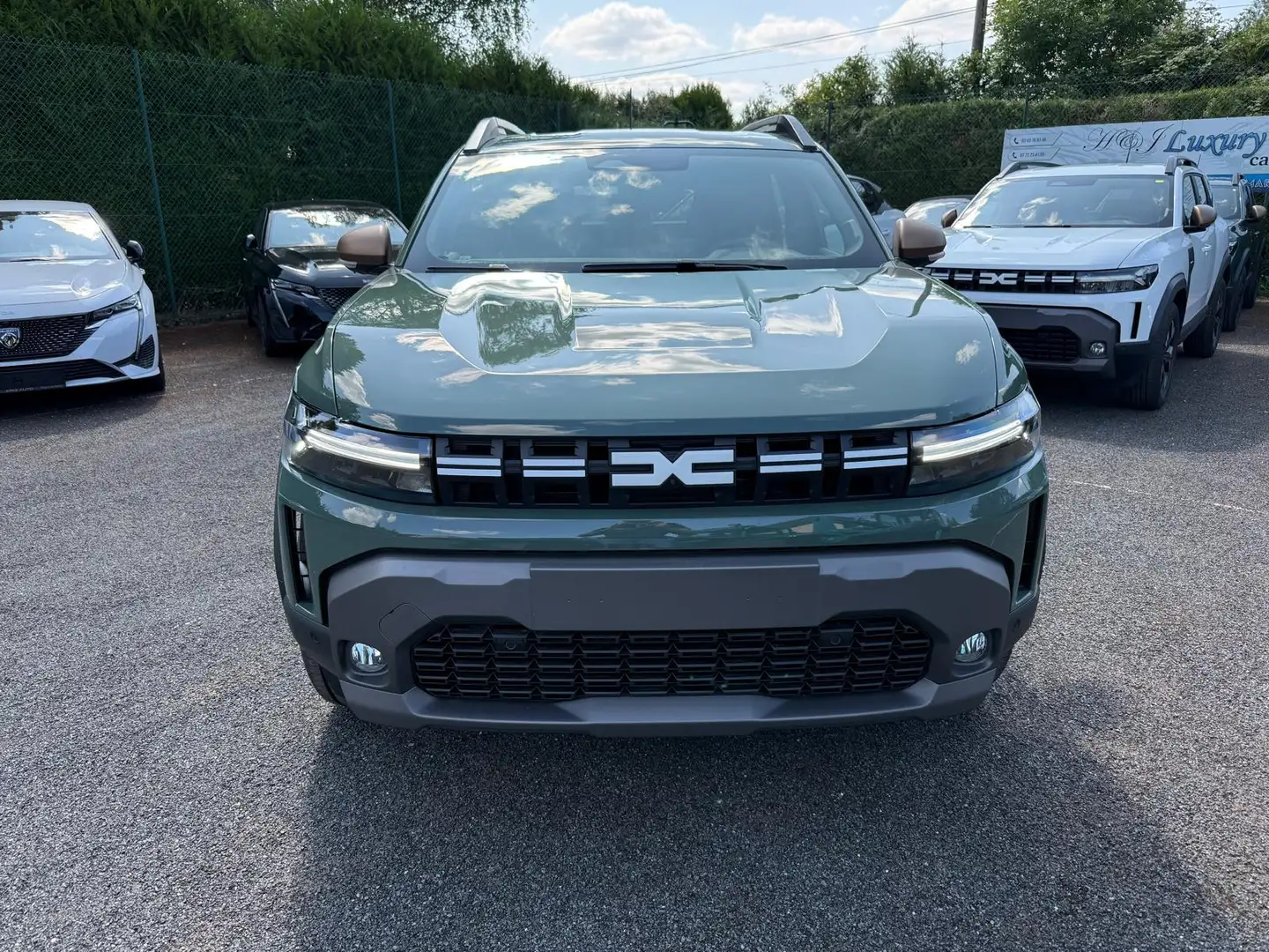 Dacia Duster Hybrid 140 4x2 Extreme Grün - 2
