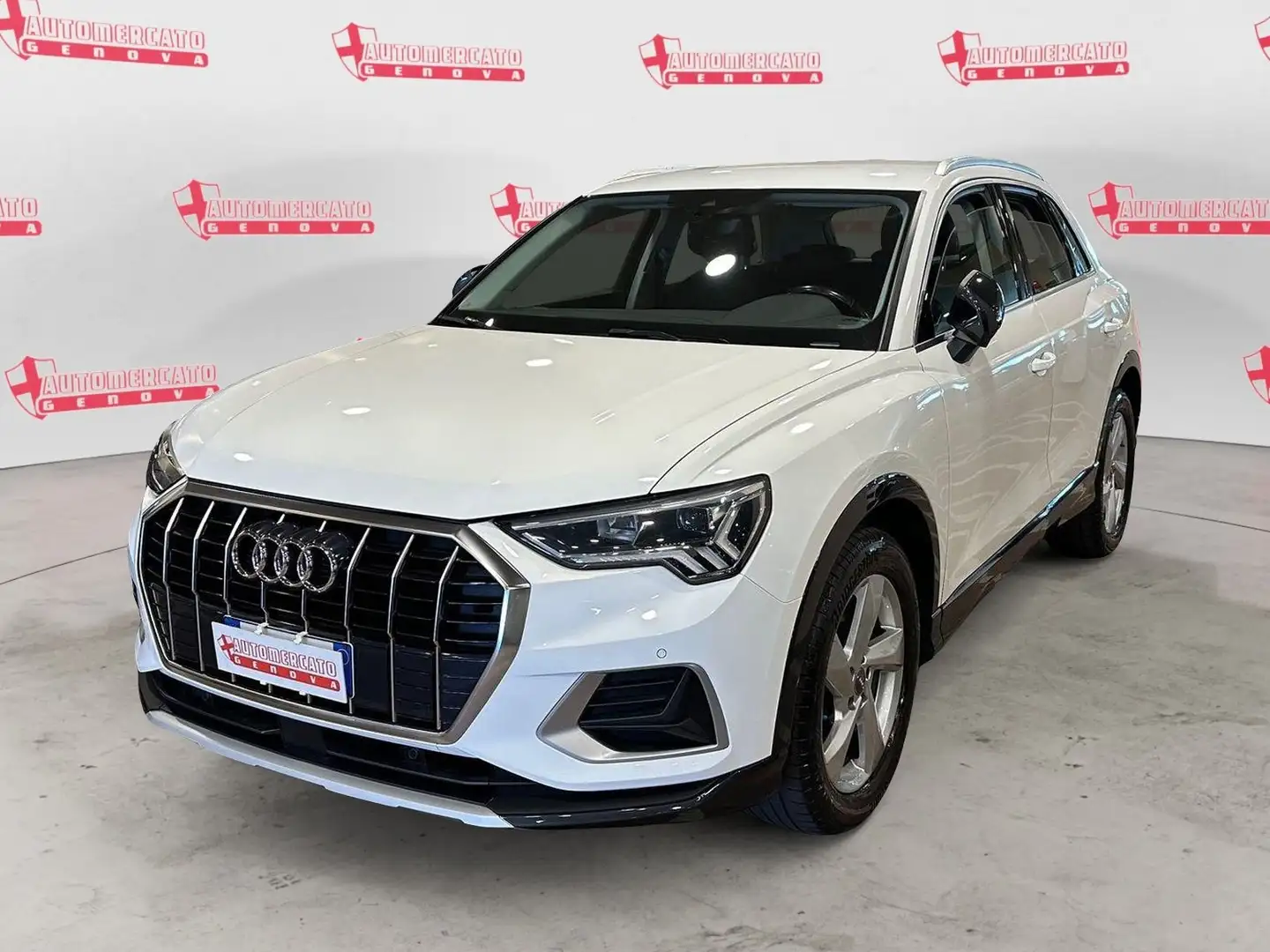 Audi Q3 35 TFSI S tronic Business Advanced Bianco - 1