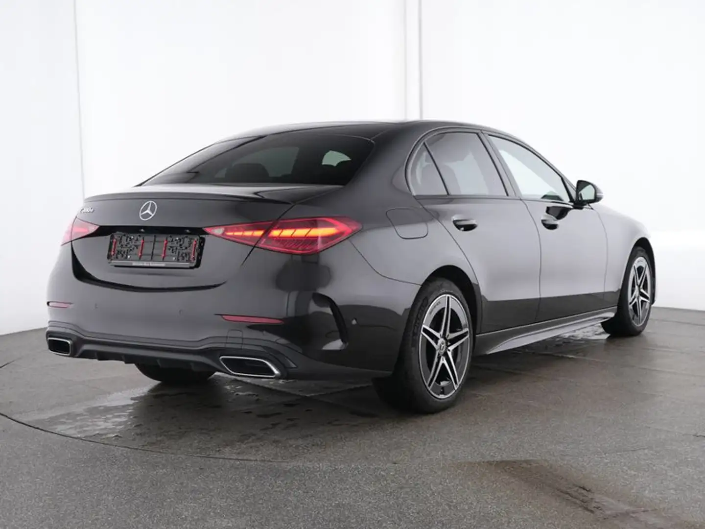 Mercedes-Benz C 300 e AMG Plug-In Hybride | AMG Line | Night Pakket | Schwarz - 2