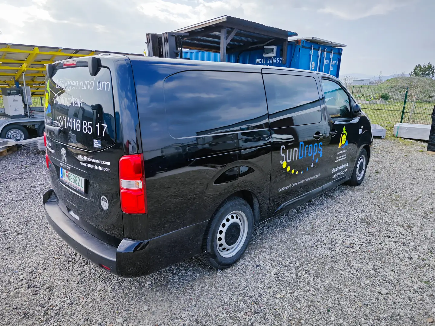 Peugeot e-Expert e-Expert Kombi 136 PS Batterie 75kWh Lang Schwarz - 2