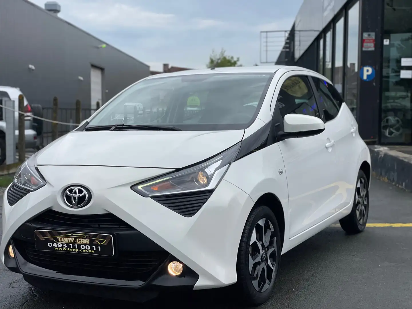 Toyota Aygo 1.0i/Camera/Carplay/Led/jantes/USB Blanc - 2