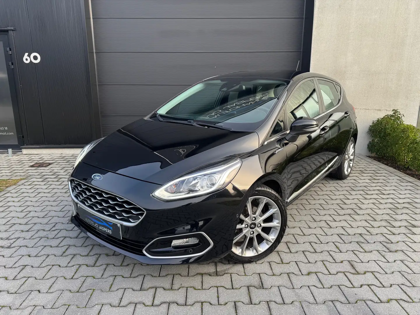 Ford Fiesta Fiesta Vignale 1.0 EcoBoost / Automaat Zwart - 1