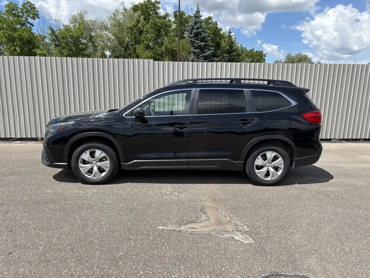 Subaru Ascent снимка Subaru Ascent