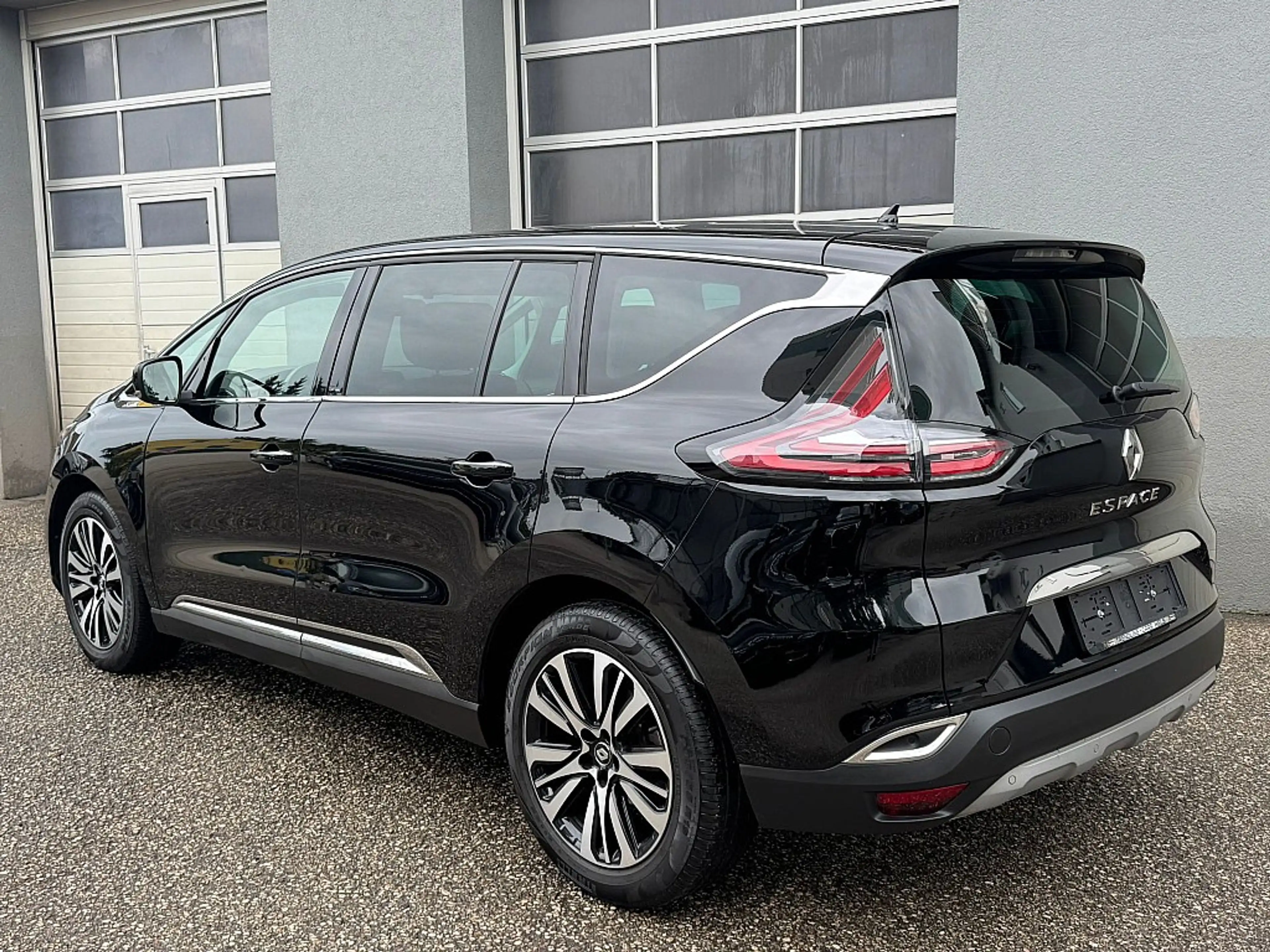 Renault Espace Initiale Paris Energy dCi 160 EDC *7-SITZER* — photo 6