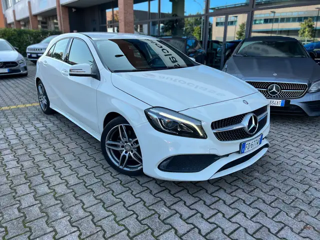 Mercedes-Benz A 250 Classe A - W176 Premium auto