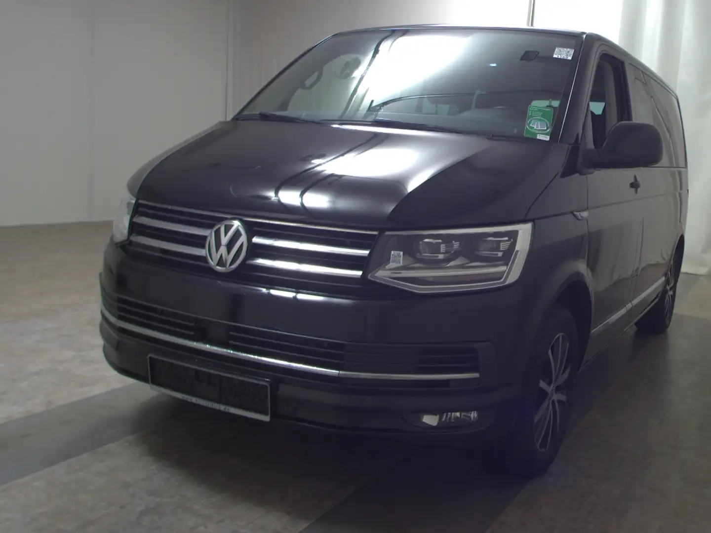 Volkswagen T6 Multivan 2.0 TDI Navi LED AHK Schwarz - 2