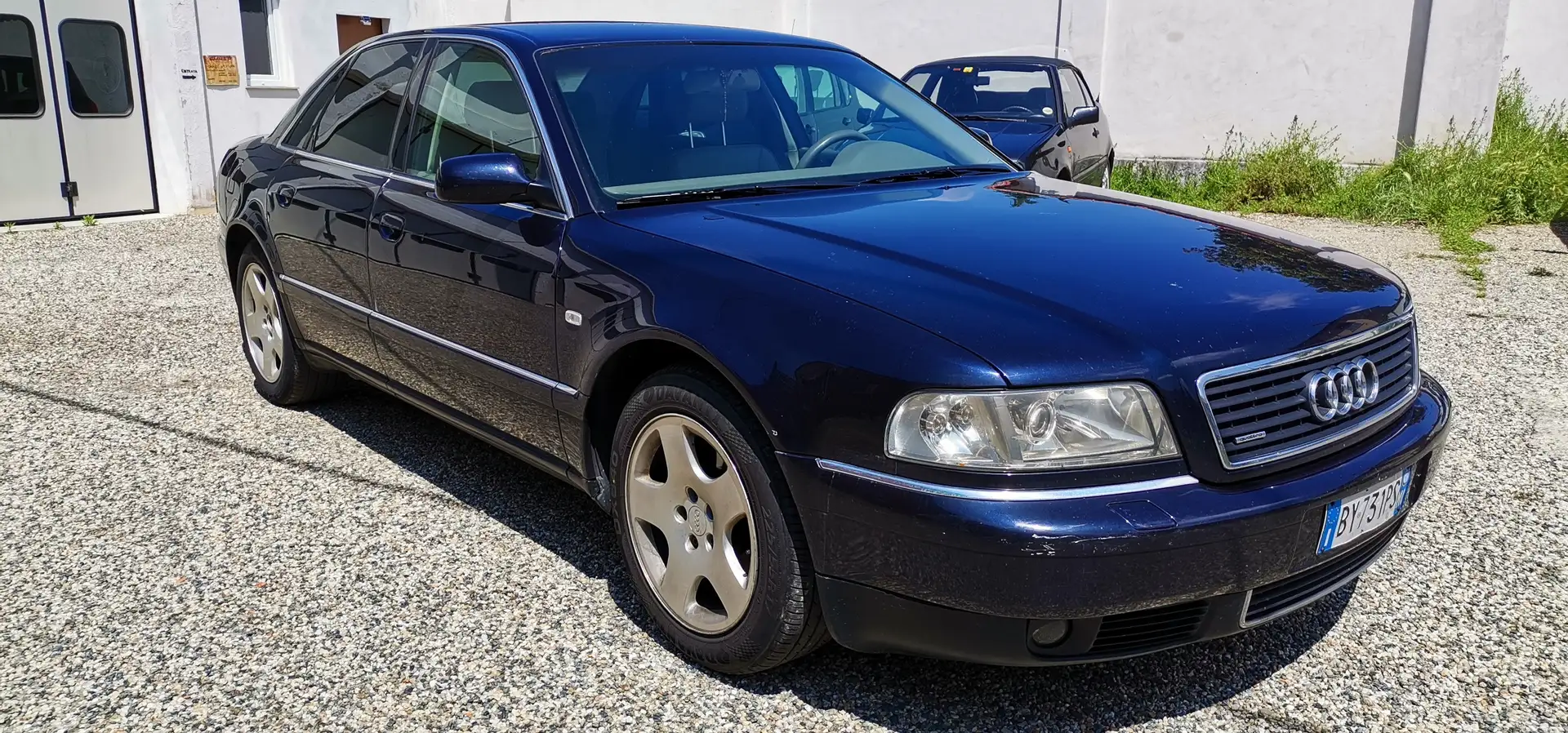 Audi A8 A8 2.5 V6 tdi quattro tiptronic Blauw - 2